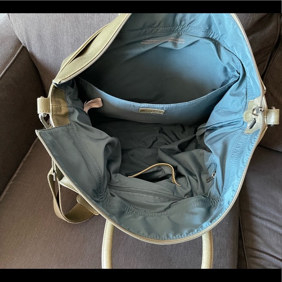 Matt & nat bag- gently used - Picture 3 of 3